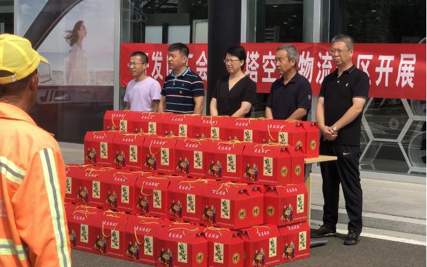 b67aefc01a84c1d8408d1f117de6899